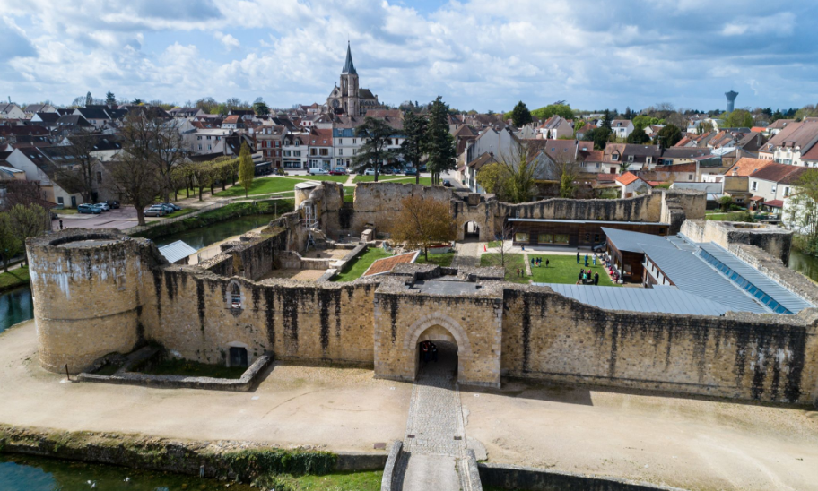 Château de Brie-Comte-Robert, France